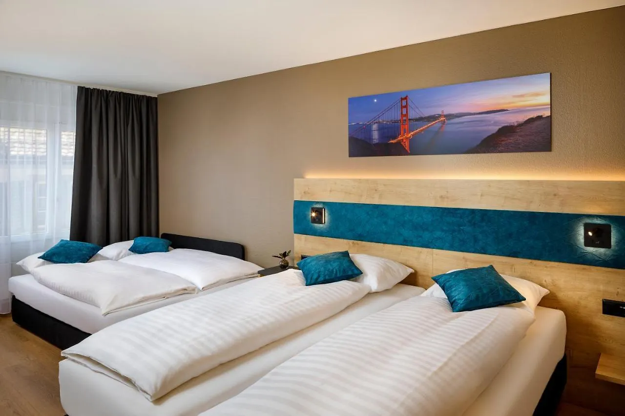 Hotel California Zürich